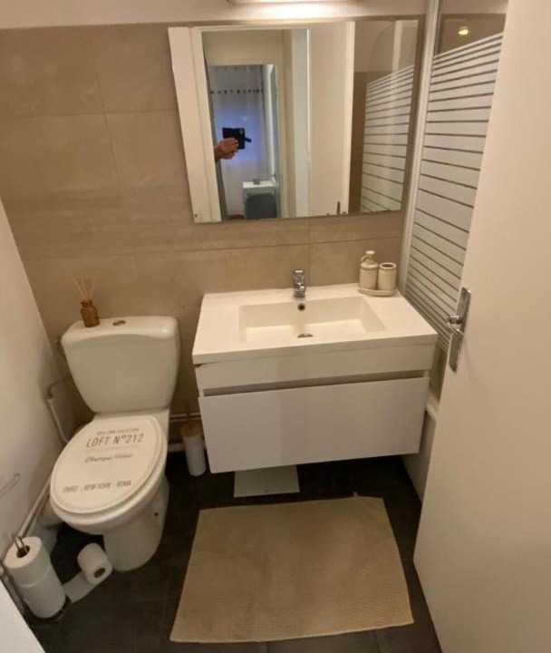 Photo of Bathroom in La Californie