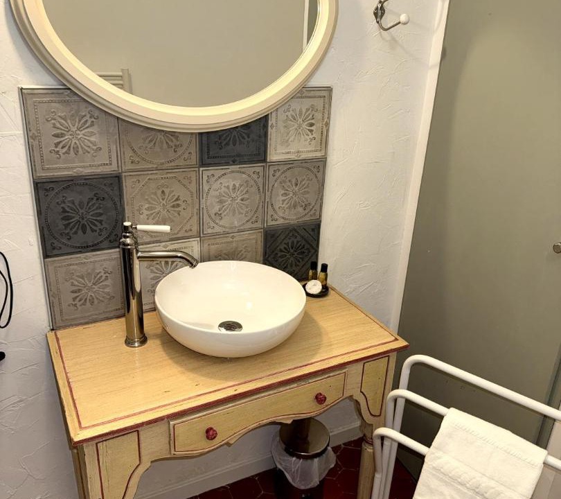 Photo of Bathroom in Bouyon