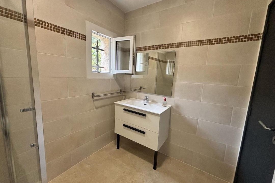 Photo of Bathroom in La Nartelle