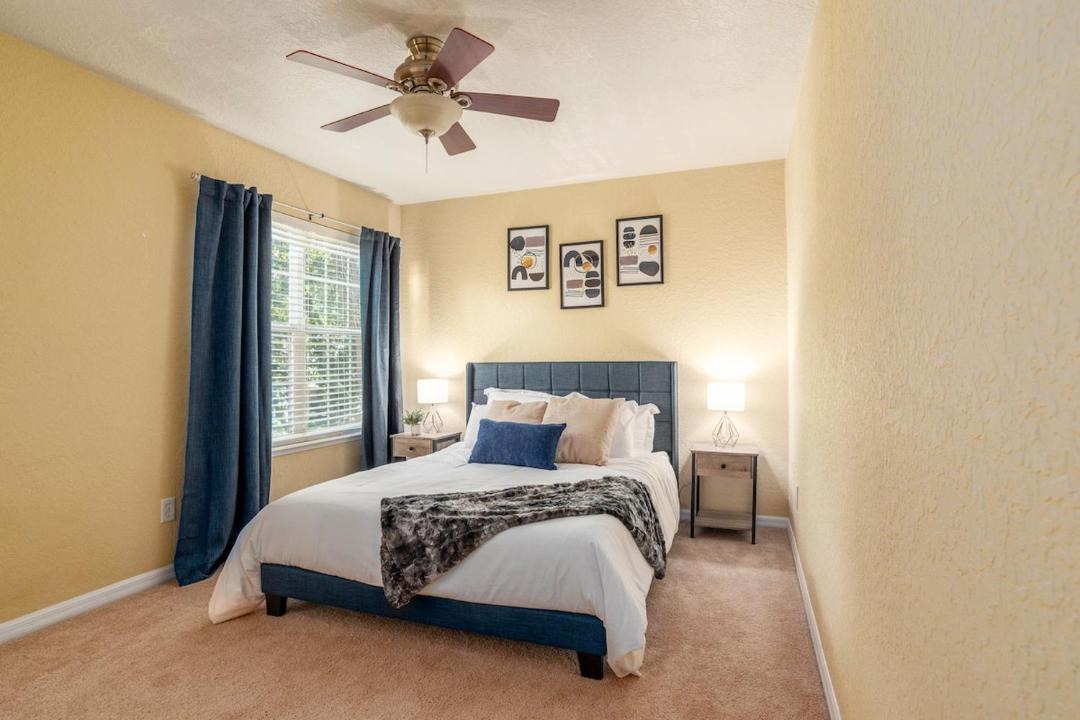Photo of Bedroom in College Park