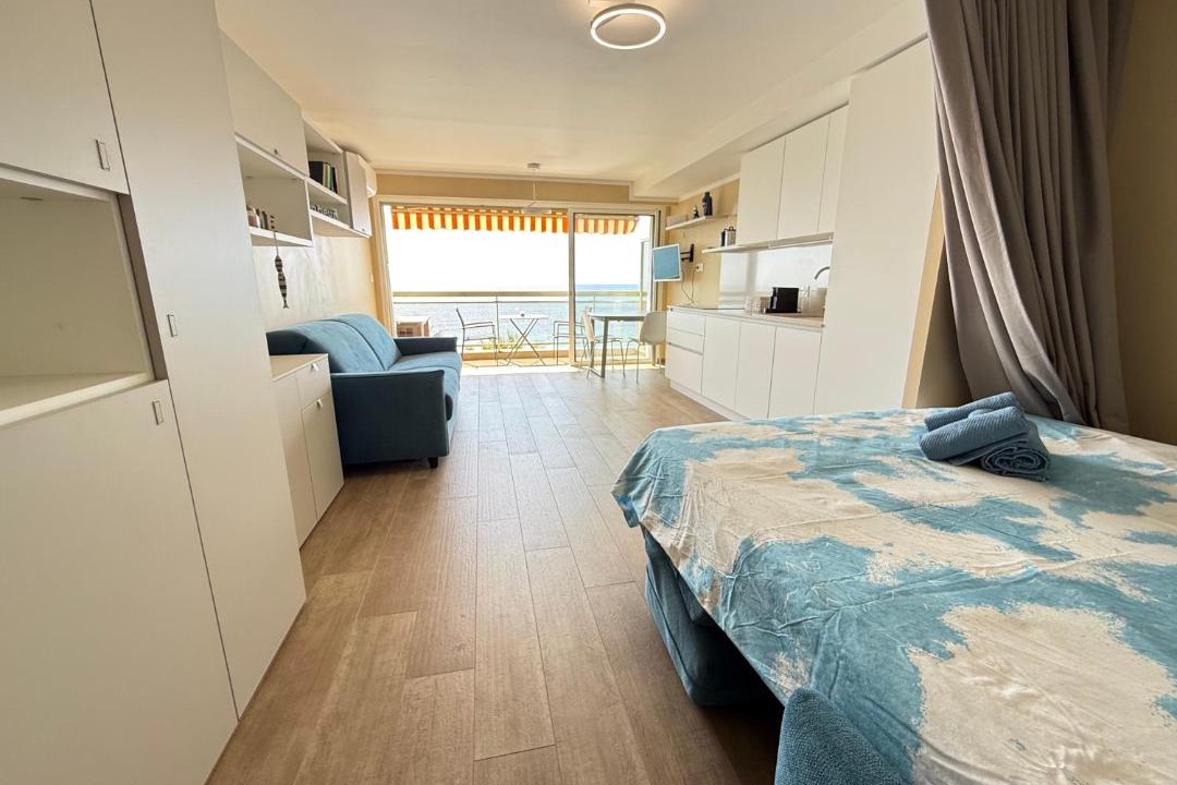 Photo of Bedroom in Les Baumettes