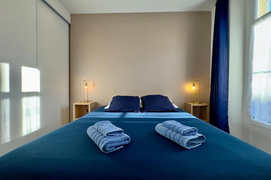 Photo of Bedroom in Cannes Old Town