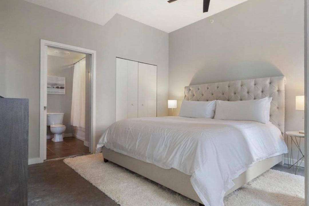 Photo of Bedroom in South Eola
