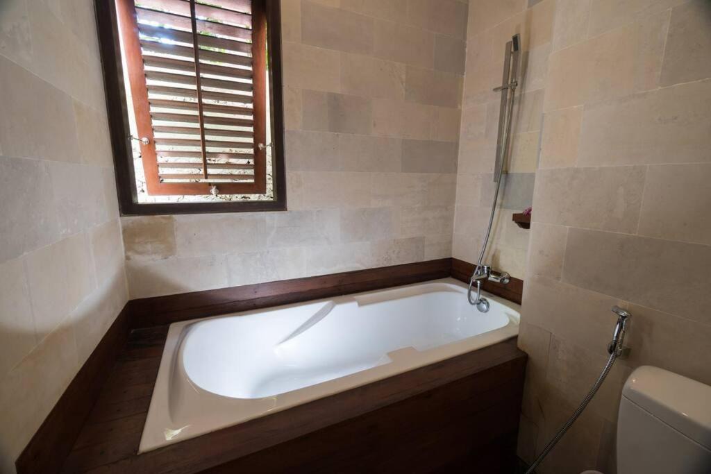 Photo of Bathroom in Kedewatan