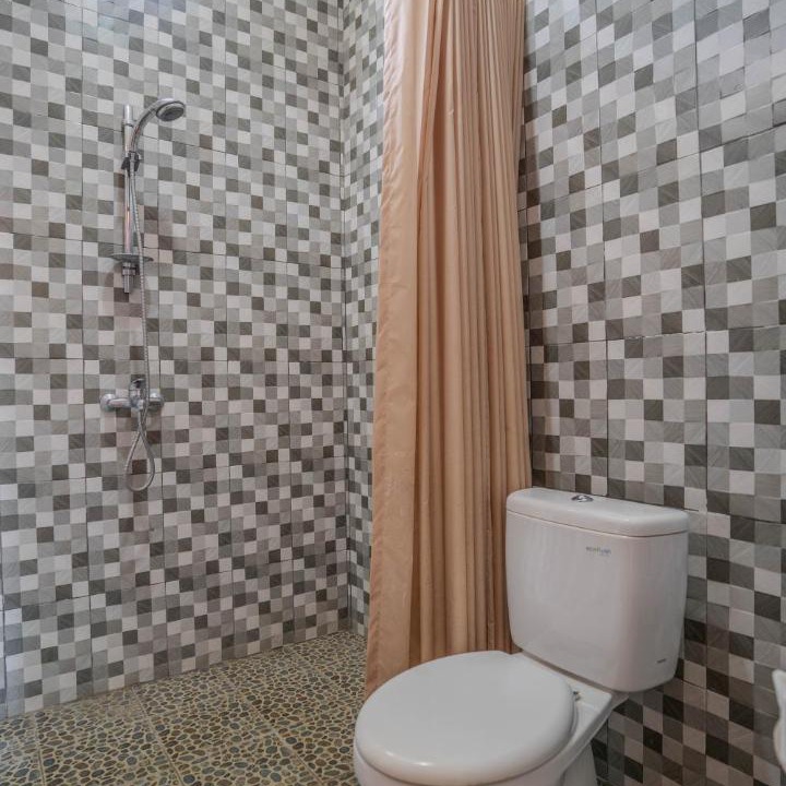 Photo of Bathroom in Kedewatan