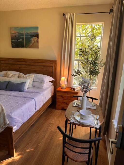 Photo of Bedroom in Windwood Bay
