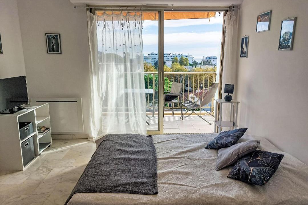 Photo of Bedroom in Cannes