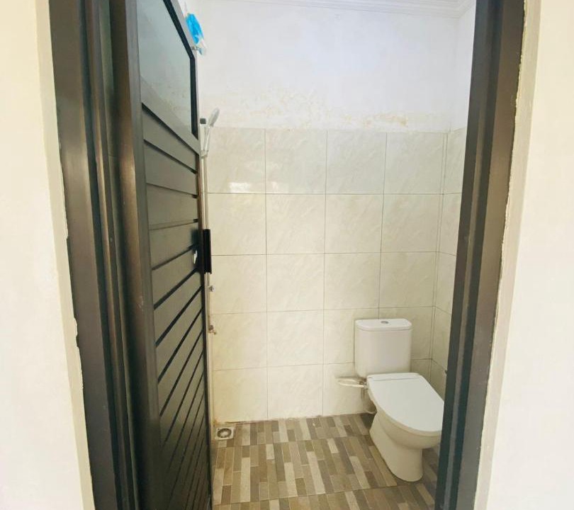 Photo of Bathroom in Kedewatan