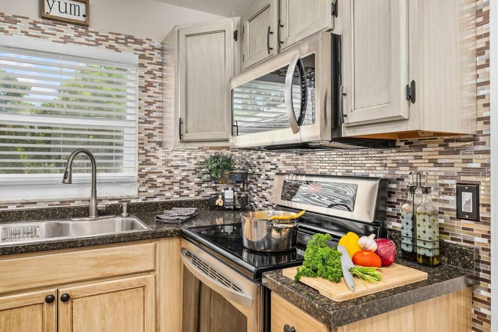 Photo of Kitchen in Forest City