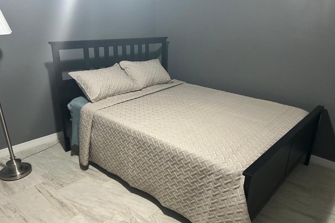 Photo of Bedroom in Pine Castle