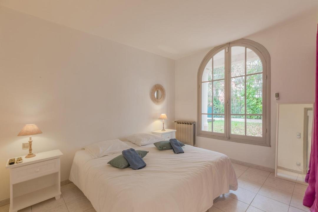 Photo of Bedroom in Saint-Laurent-du-Var