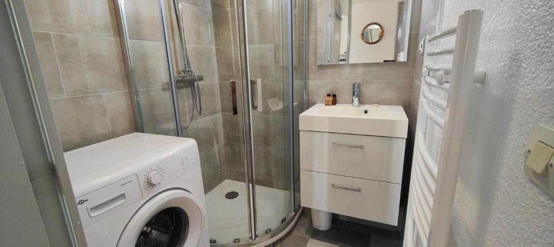 Photo of Bathroom in Frejus Port
