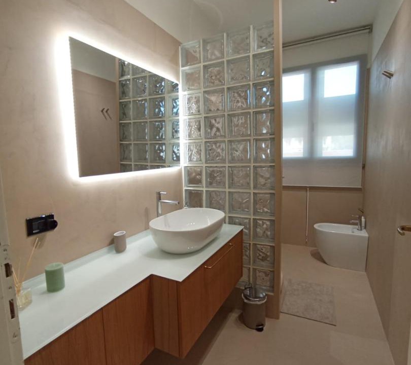Photo of Bathroom in Lucca Historical Center