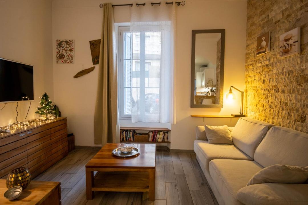 Photo of Livingroom in Riou - Petit Juas - Av de Grasse