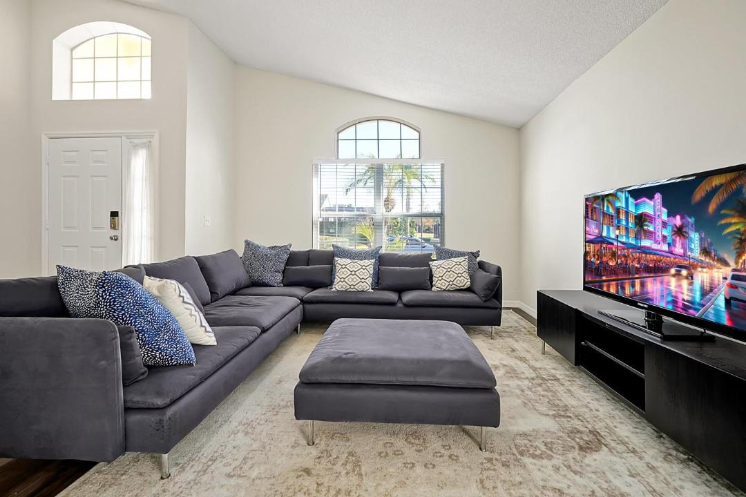 Photo of Livingroom in Lake Berkley