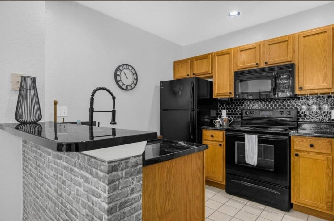 Photo of Kitchen in Venetian Bay Villages