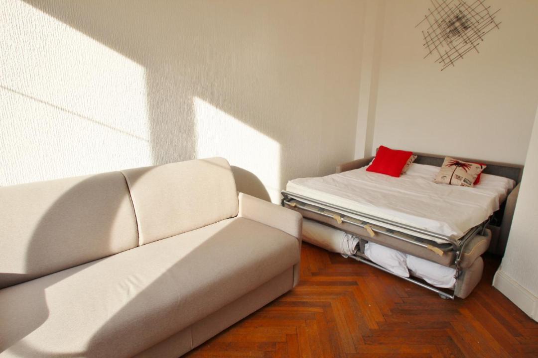 Photo of Bedroom in Musicians Quarter