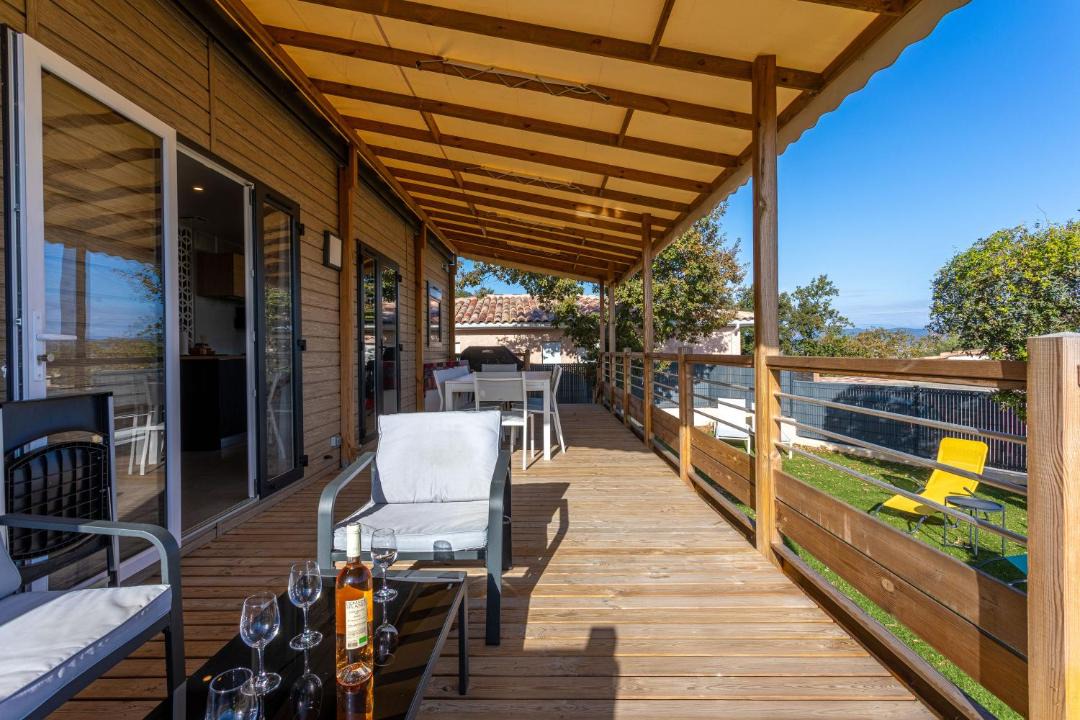 Photo of Patio Balcony in La Rouviere
