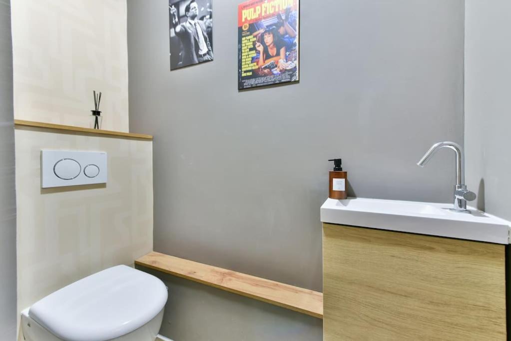 Photo of Bathroom in Liberation
