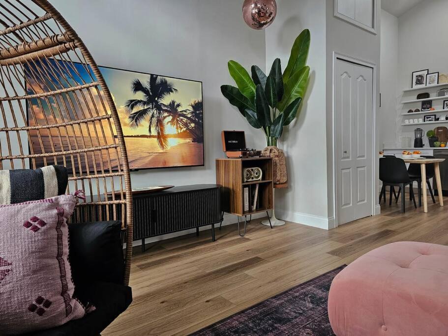 Photo of Livingroom in Lake Davis - Greenwood