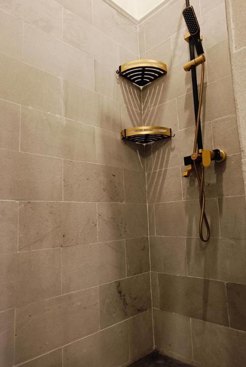 Photo of Bathroom in Kaliasem