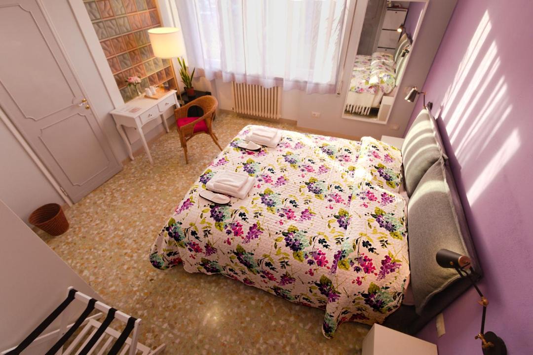 Photo of Bedroom in Lucca