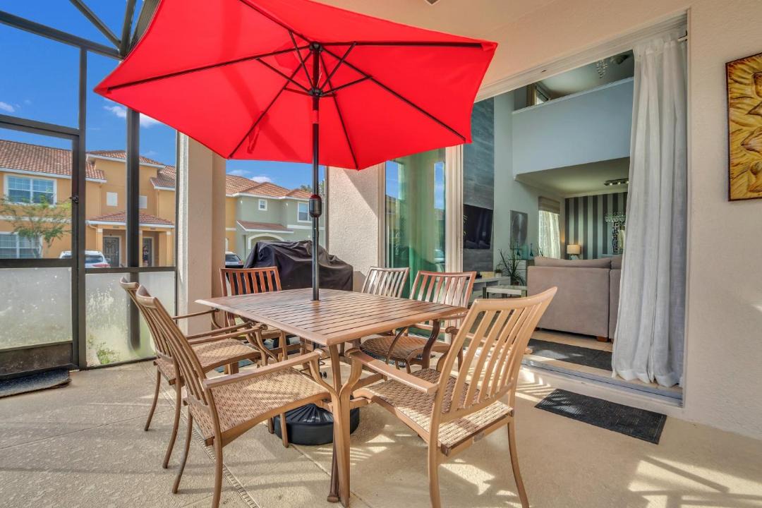 Photo of Patio Balcony in Bay Lake