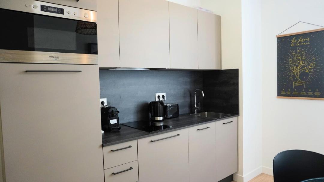 Photo of Kitchen in California - Pezou