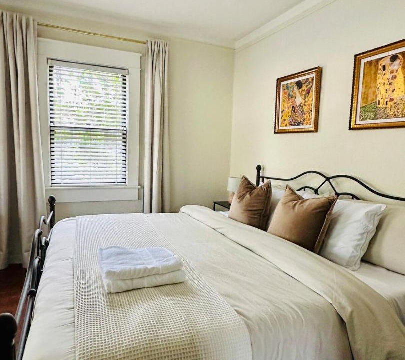 Photo of Bedroom in Lake Cherokee