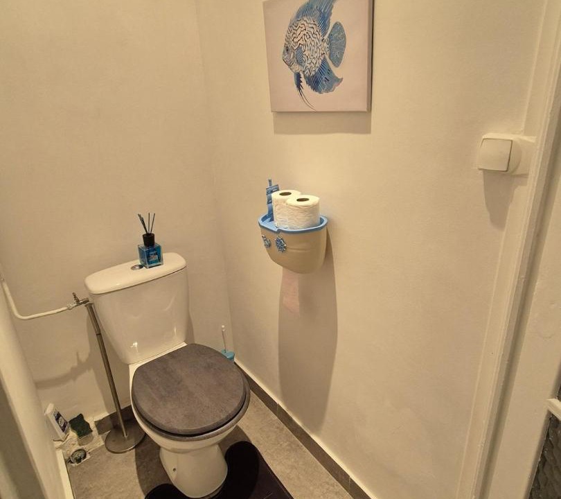Photo of Bathroom in Liberation