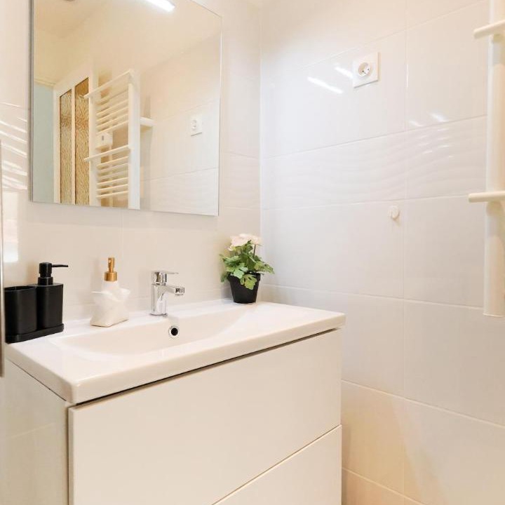 Photo of Bathroom in Liberation