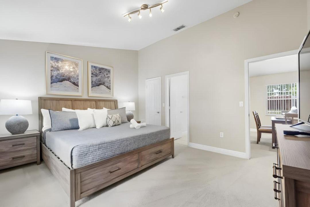 Photo of Bedroom in Briargrove