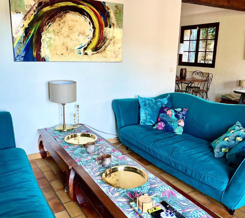 Photo of Livingroom in Drap