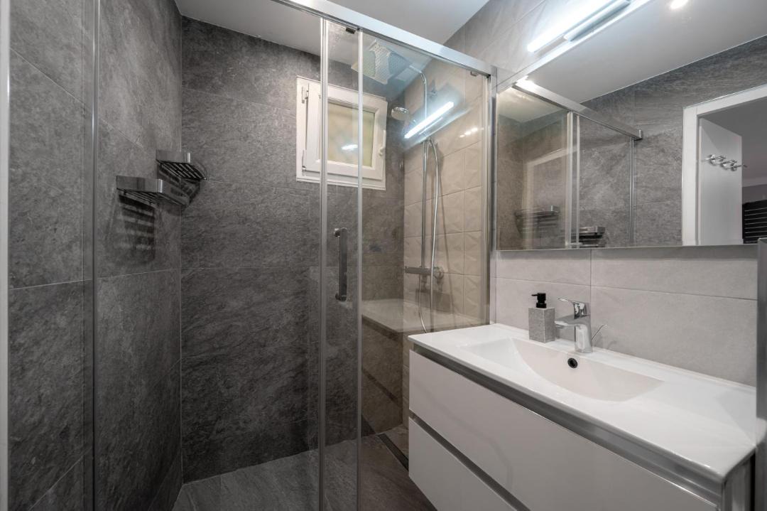 Photo of Bathroom in Mont Boron