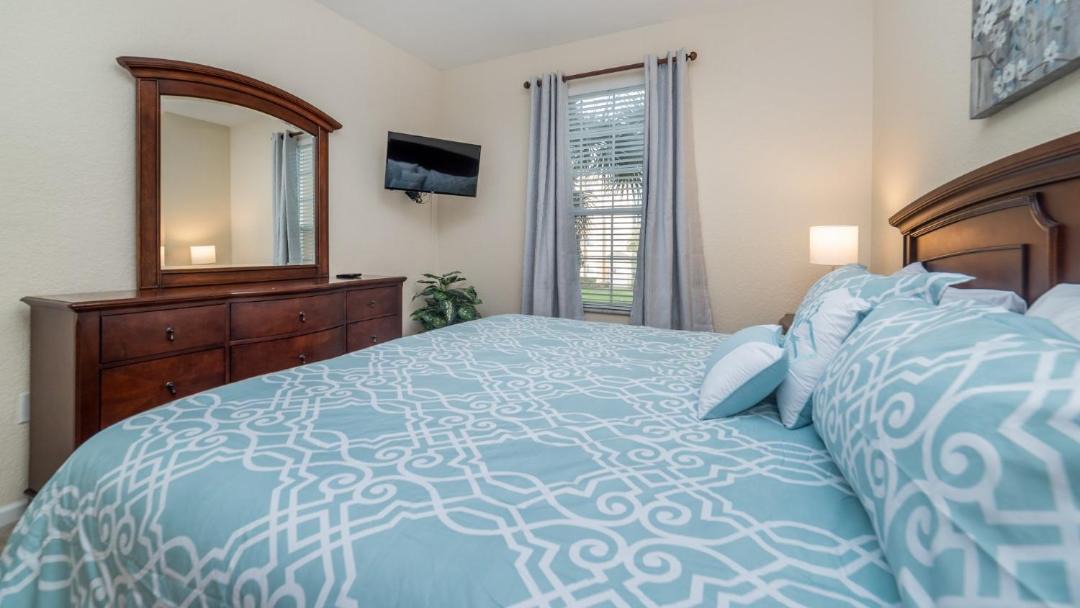 Photo of Bedroom in Windsor Hills