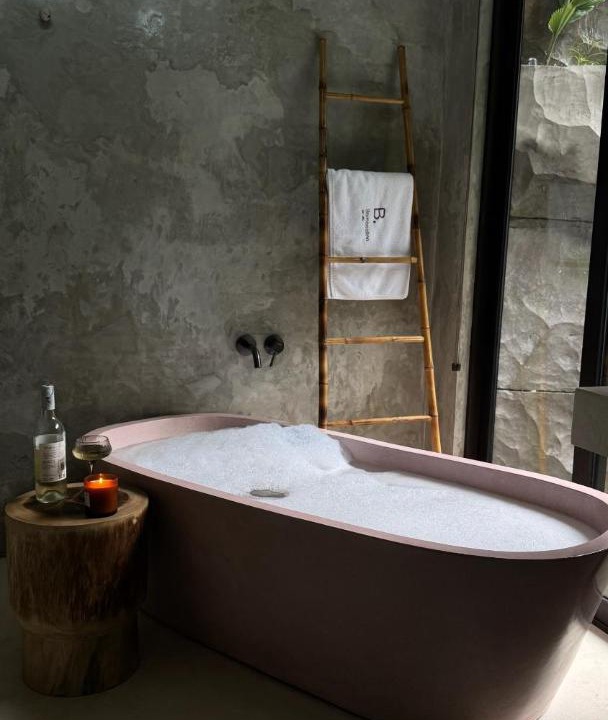 Photo of Bathroom in Petulu