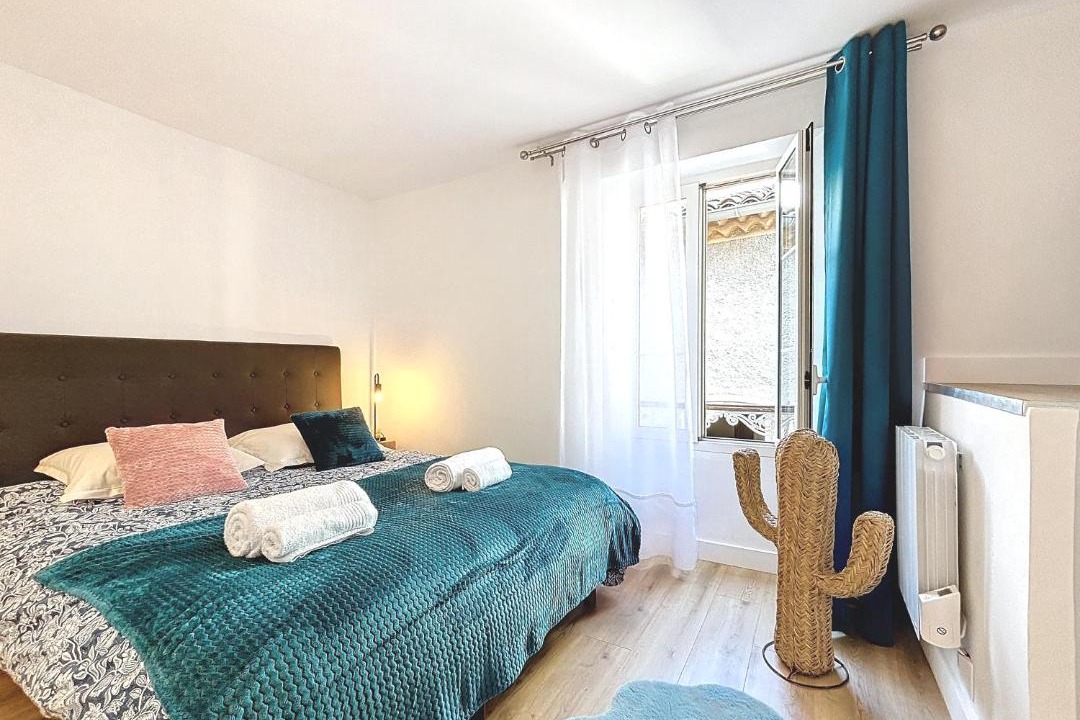 Photo of Bedroom in Biot