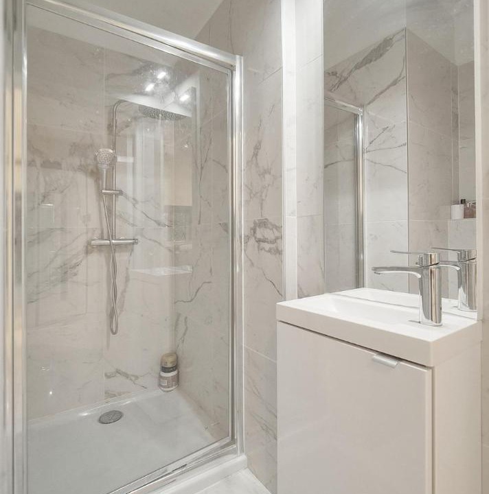 Photo of Bathroom in Riou - Petit Juas - Av de Grasse