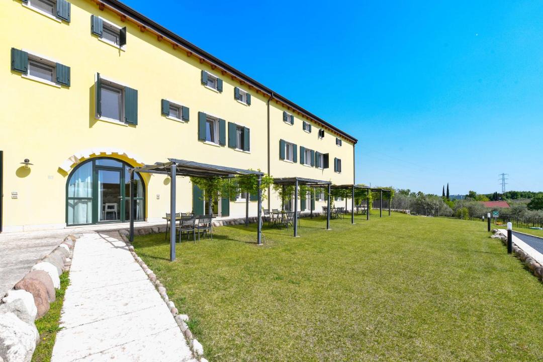Photo of Others in Cavaion Veronese