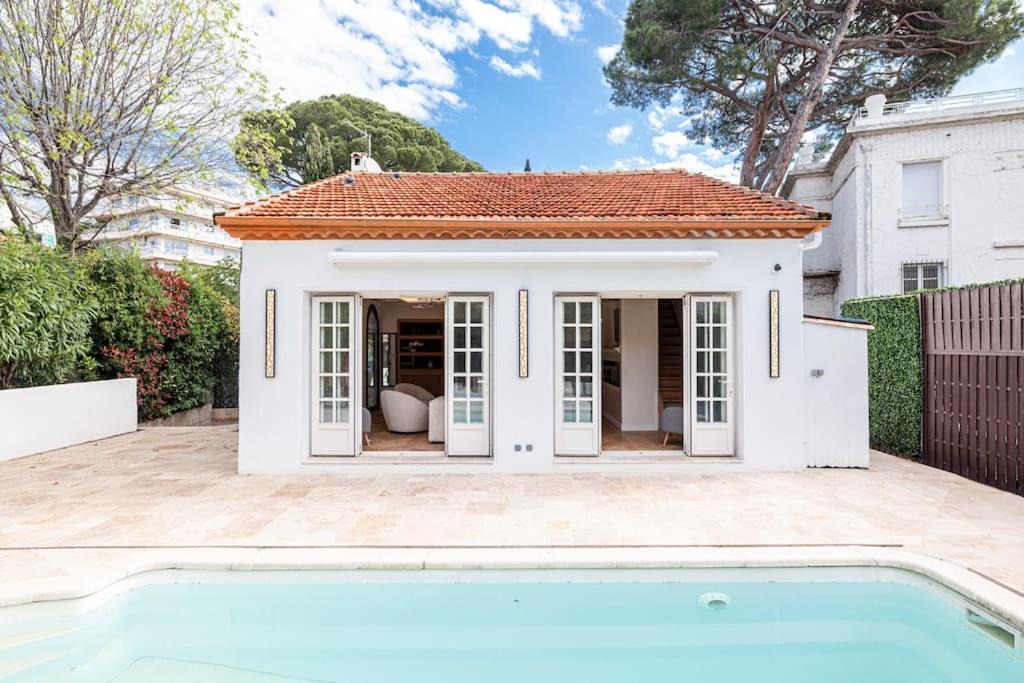 Photo of Others in Juan-les-Pins