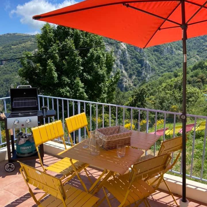 Photo of Patio Balcony in Bouyon