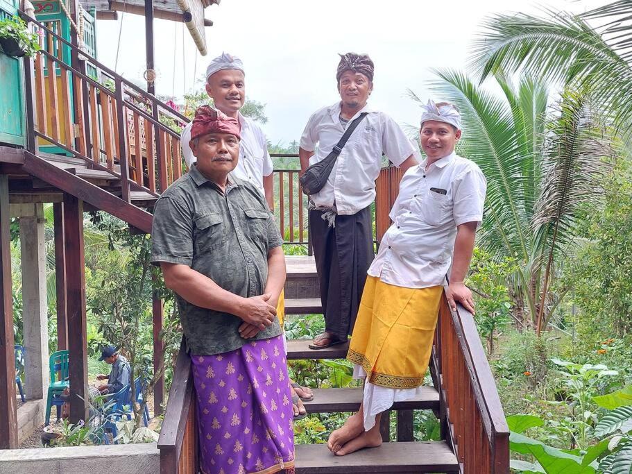 Photo of Others in East Selemadeg