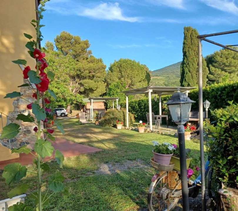 Photo of Others in Pomaia