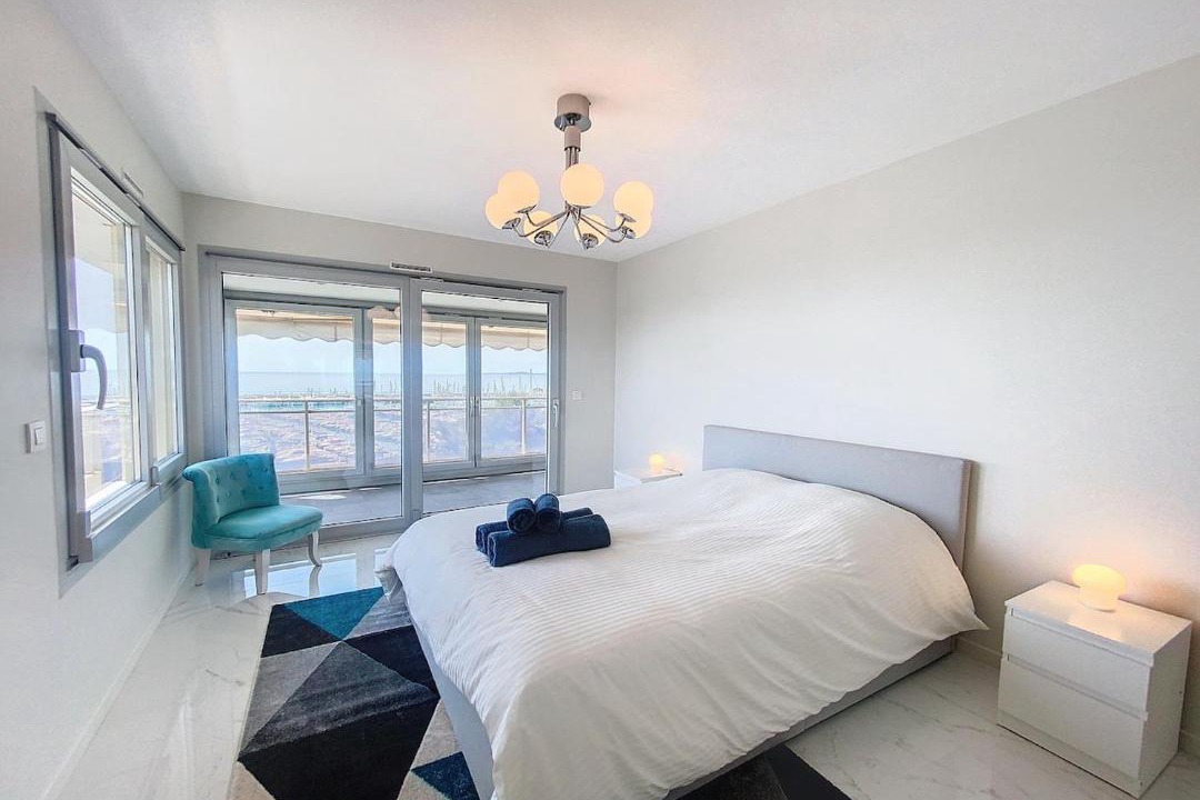 Photo of Bedroom in Saint-Laurent-du-Var