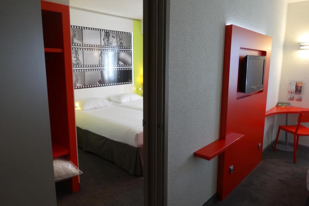 Photo of Bedroom in Riou - Petit Juas - Av de Grasse