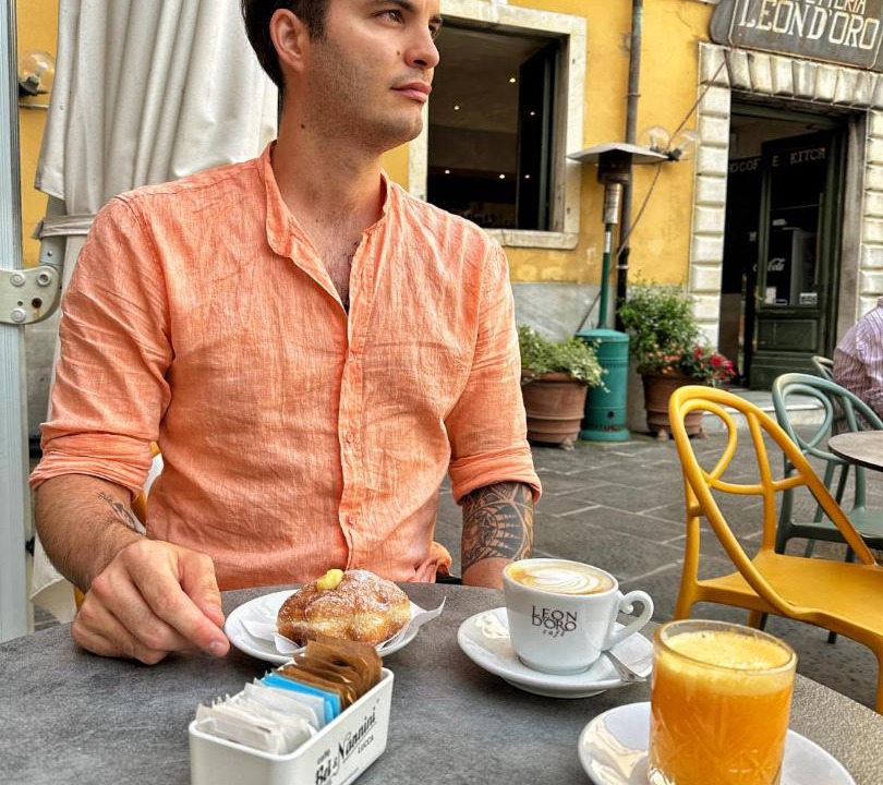 Photo of Others in Carrara
