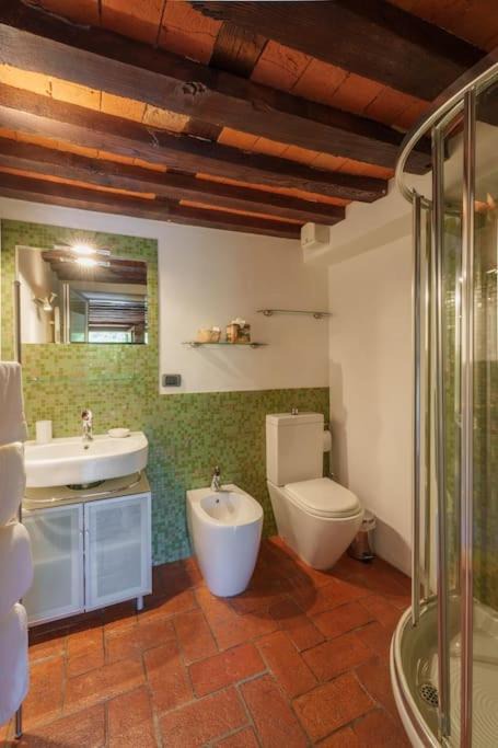 Photo of Bathroom in Pietrasanta