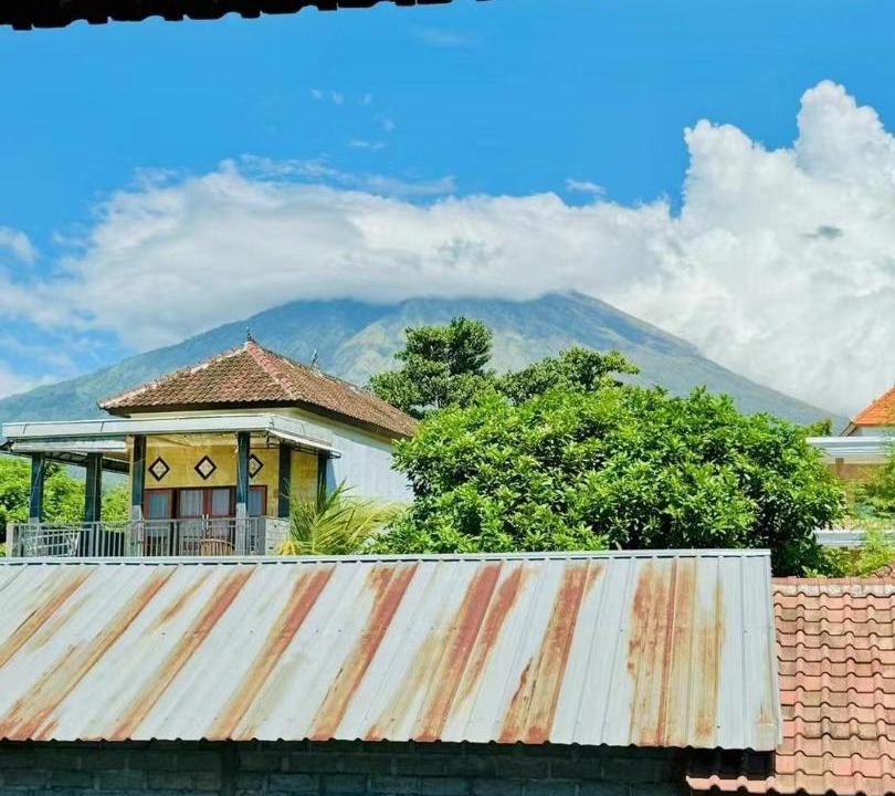 Photo of Others in Tulamben