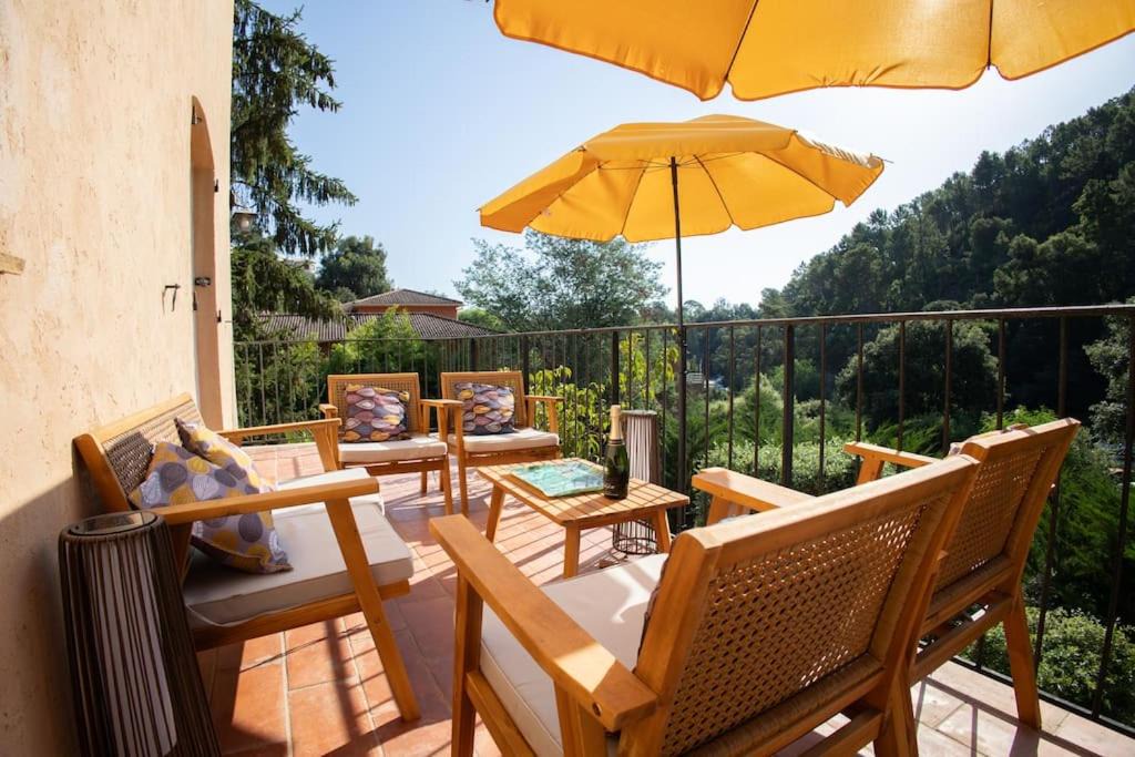 Photo of Patio Balcony in Theoule-sur-Mer