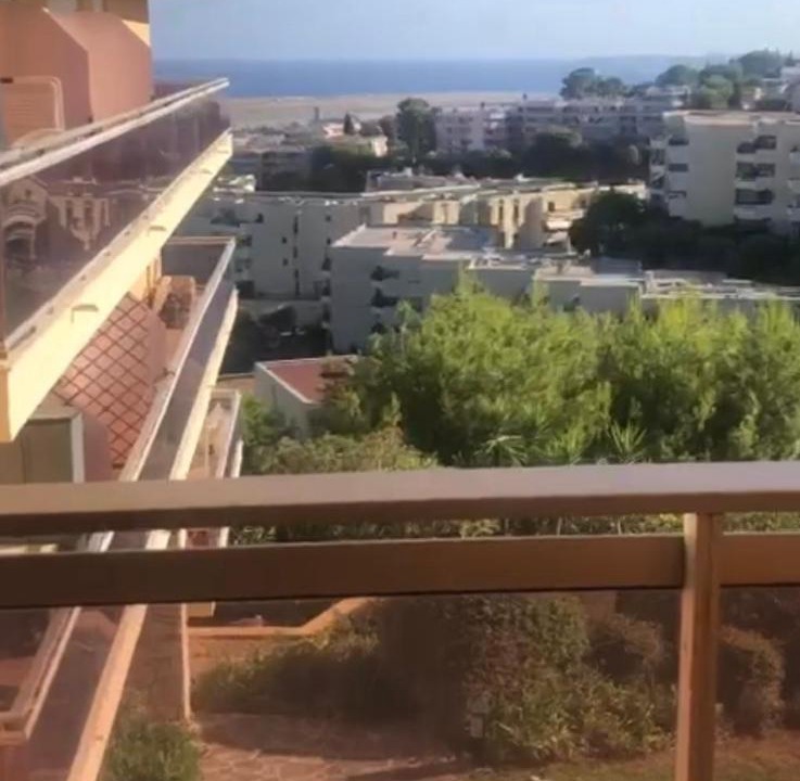 Photo of Patio Balcony in Fabron